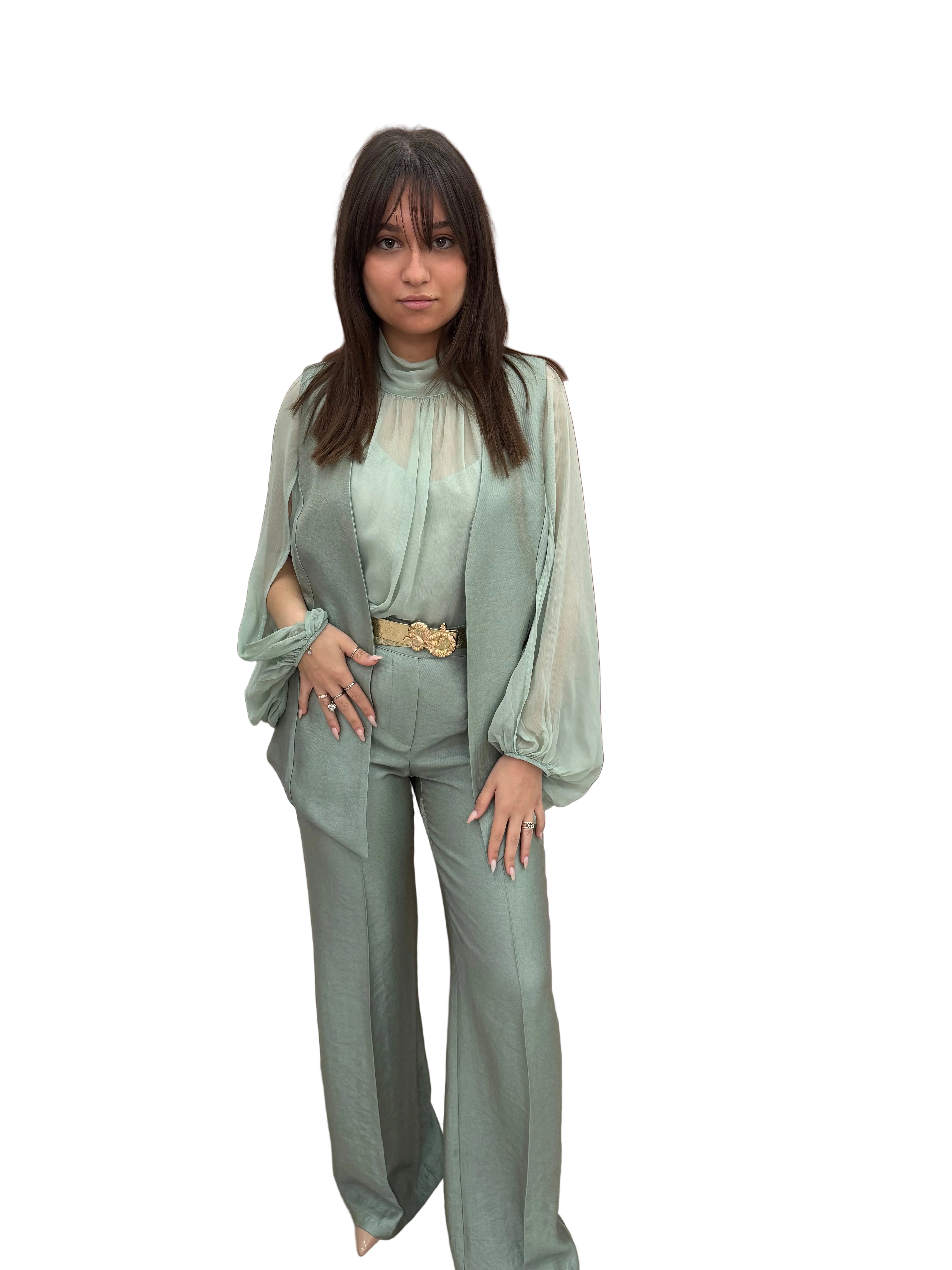 Completo gilet verde salvia